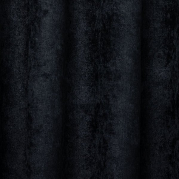 Fekete bársonyos tapintatú dimout