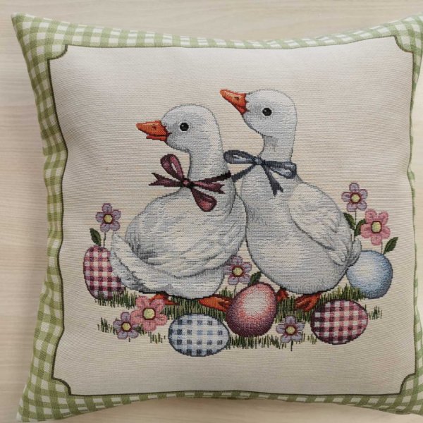 Kislibás díszpárna