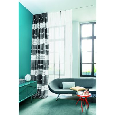 Szürke fényes csíkos dekor