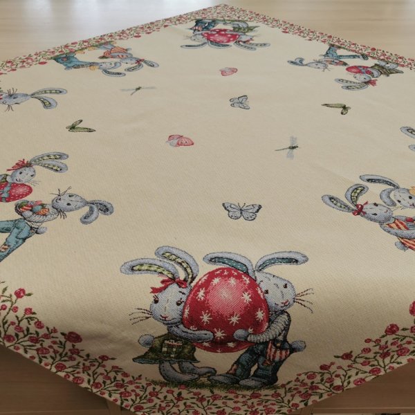 Piros tojásos nyuszis asztalközép