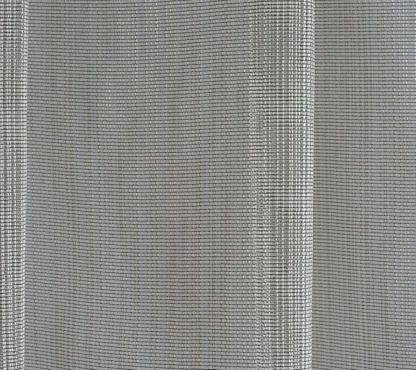 Törtfehér csíkos fényáteresztő