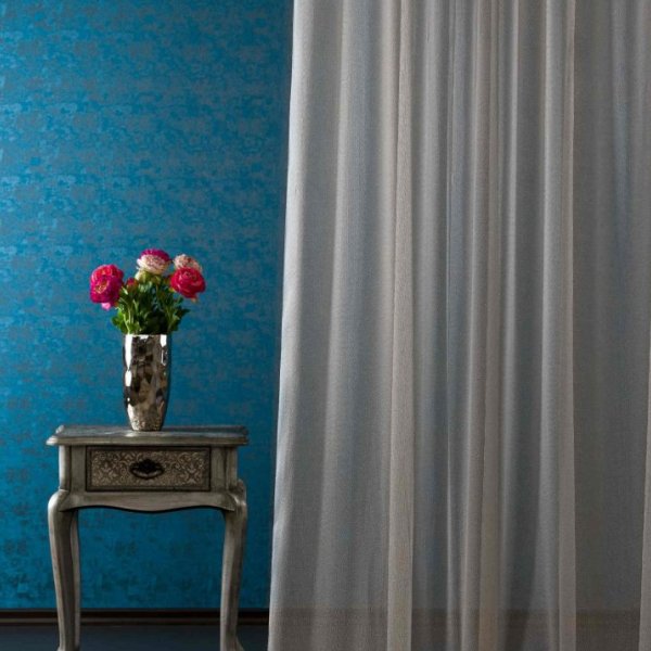 Selyemfényű gránit fényáteresztő