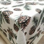 Fenyő-toboz mintás vízlepergető abrosz