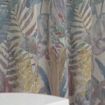 Színes nagyleveles függöny 2.