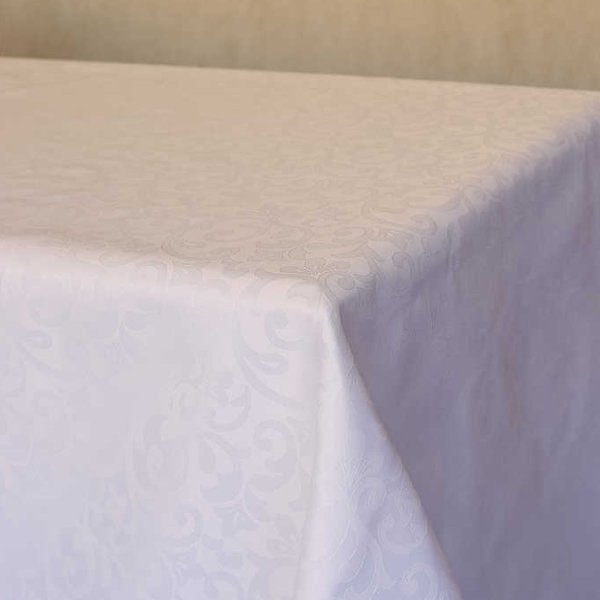 Fehér indamintás damaszt abrosz