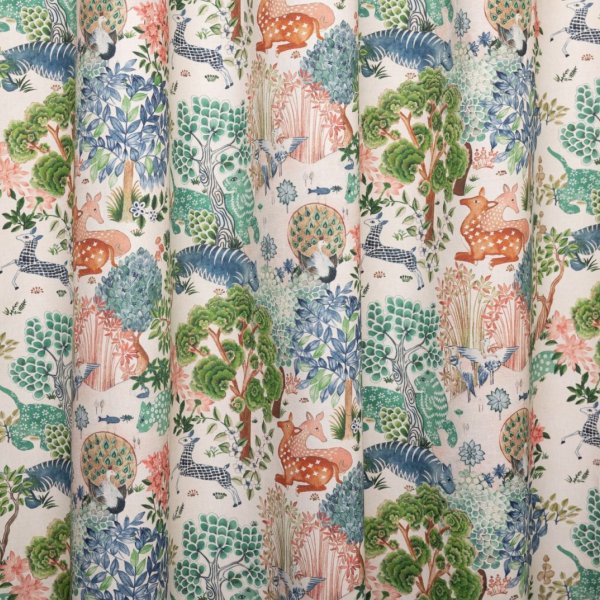 Állatkás-virágos dekor