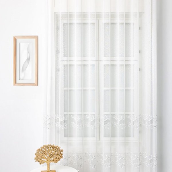 Ecrü hímzett leveles függöny
