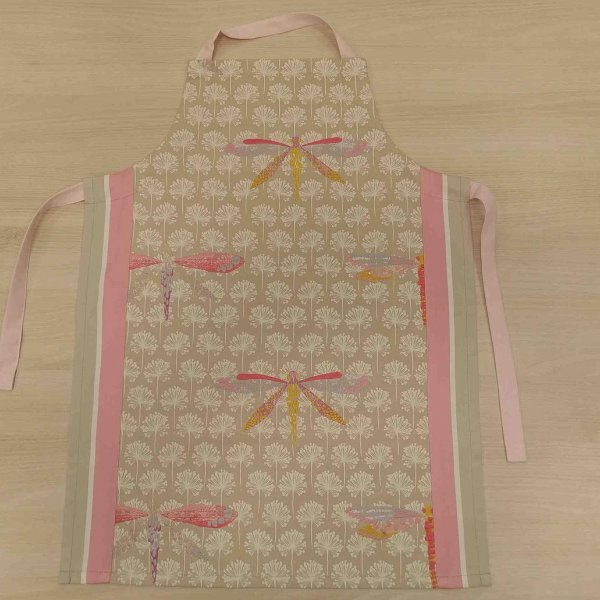 Szitakötős kislány kötény