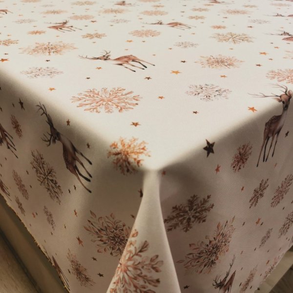 Őzikés vízlepergető karácsonyi abrosz