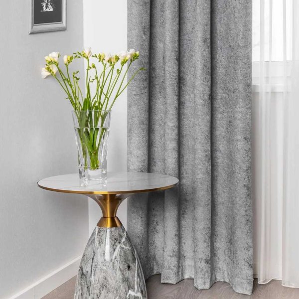 Fényes szürke bársony tapintatú blackout