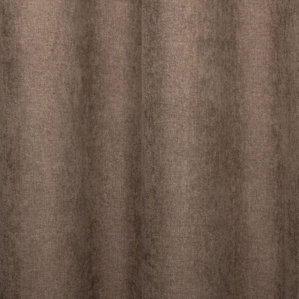 Barna bársonyos blackout