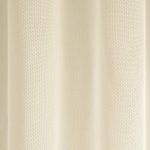 Ecrü kötött jellegű fényáteresztő