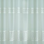 Hímzett csíkos függöny