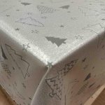 Ezüst alapú szürke fenyős abrosz