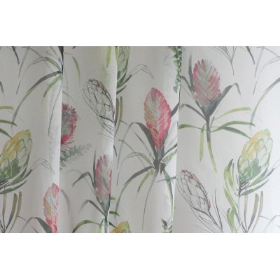 Színes virágos voál függöny